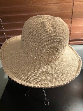 San Diego Hat Co. Beige crochet hat